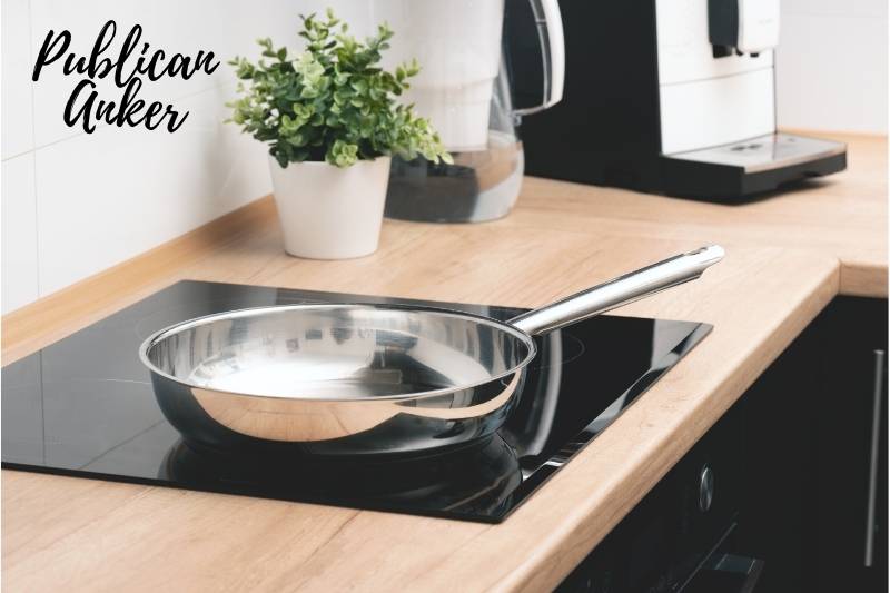 What is an induction hob