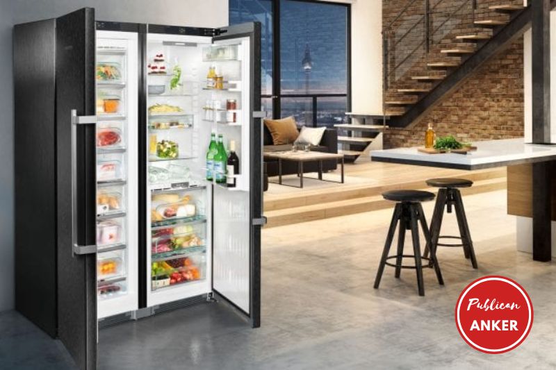 Side-by-Side Refrigerators vs. Bottom Freezer