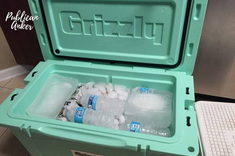 Grizzly Cooler Ice Life