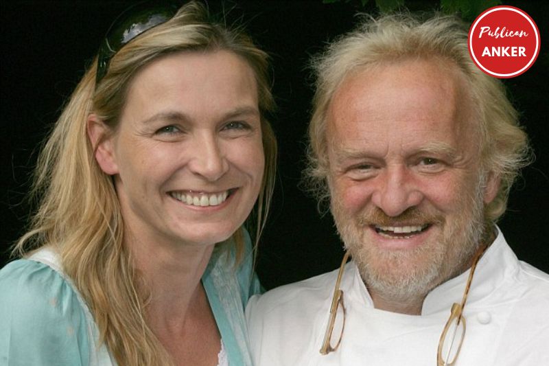 FAQs about Antony Worrall Thompson